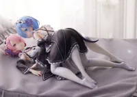 FuRyu Re:ZERO -Starting Life in Another World- Ram ＆ Rem 1/7 Scale Figure set - Re:ZERO -Starting Life in Another World- - photo 3