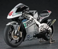 Hasegawa [BK1] 1:12 SCOT RACING TEAM HONDA RS250RW 2009 WGP250 CHAMPION - Scale Kits - photo 4