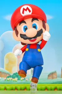 GOOD SMILE COMPANY Nendoroid Mario(4th-run) - Super Mario - photo 3
