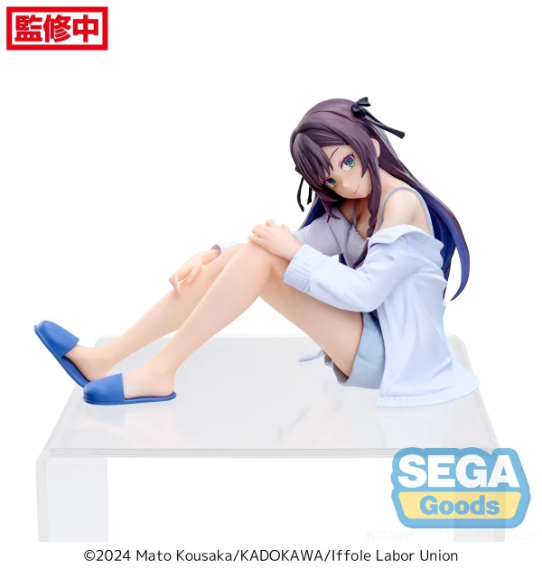 "I May Be a Guild Receptionist, but I'll Solo Any Boss to Clock Out on Time" PM Perching Figure "Alina Clover"