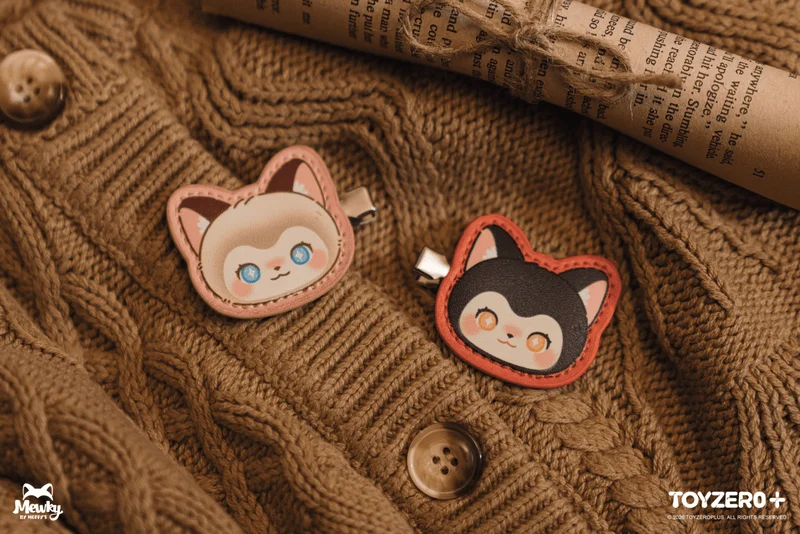 Moffy's - Mewky Hair Clip - (Black Cat, Siamese Cat)