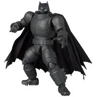 MEDICOM TOY MAFEX Armored Batman (TDKR) - DC Comics - photo 1