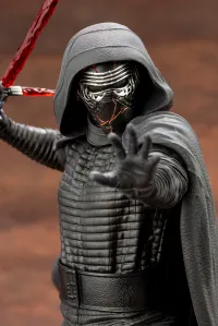 KOTOBUKIYA ARTFX+ KYLO REN - Star Wars - photo 4