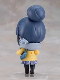 GOOD SMILE COMPANY Nendoroid Rin Shima: School Uniform Ver. - Laid-Back Camp - photo 5
