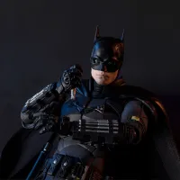 TAMASHII NATIONS Batman (The Batman) - DC Comics - photo 6