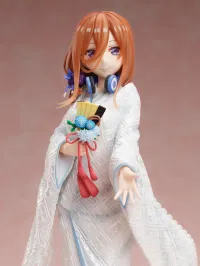 FuRyu The Quintessential Quintuplets 2 Miku Nakano -Shiromuku- 1/7 Scale Figure - The Quintessential Quintuplets - photo 4