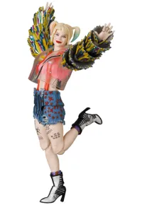 MEDICOM TOY MAFEX HARLEY QUINN (Caution Tape Jacket Ver.) - DC Comics - photo 3