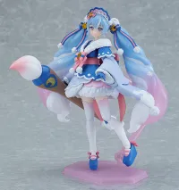 Max Factory figma Snow Miku: Serene Winter ver. - Hatsune Miku - photo 5