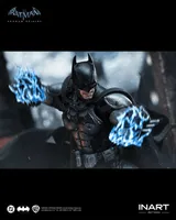 Queen Studios INART Action – Batman: Arkham Origins –  Batman (Battle Damaged Version) Action Figure - DC Comics - photo 14