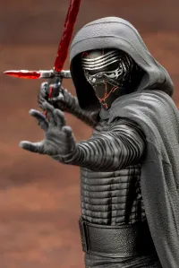KOTOBUKIYA ARTFX+ KYLO REN - Star Wars - photo 5