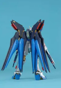 BANDAI HOBBY MG Strike Freedom Gundam - Mobile Suit Gundam SEED Destiny - photo 3