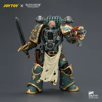 JOYTOY Sons of Horus Maloghurst the Twisted, the Warmaster's Equerry with Legion Standard and Banestrike Bolter - Warhammer 40K - photo 5