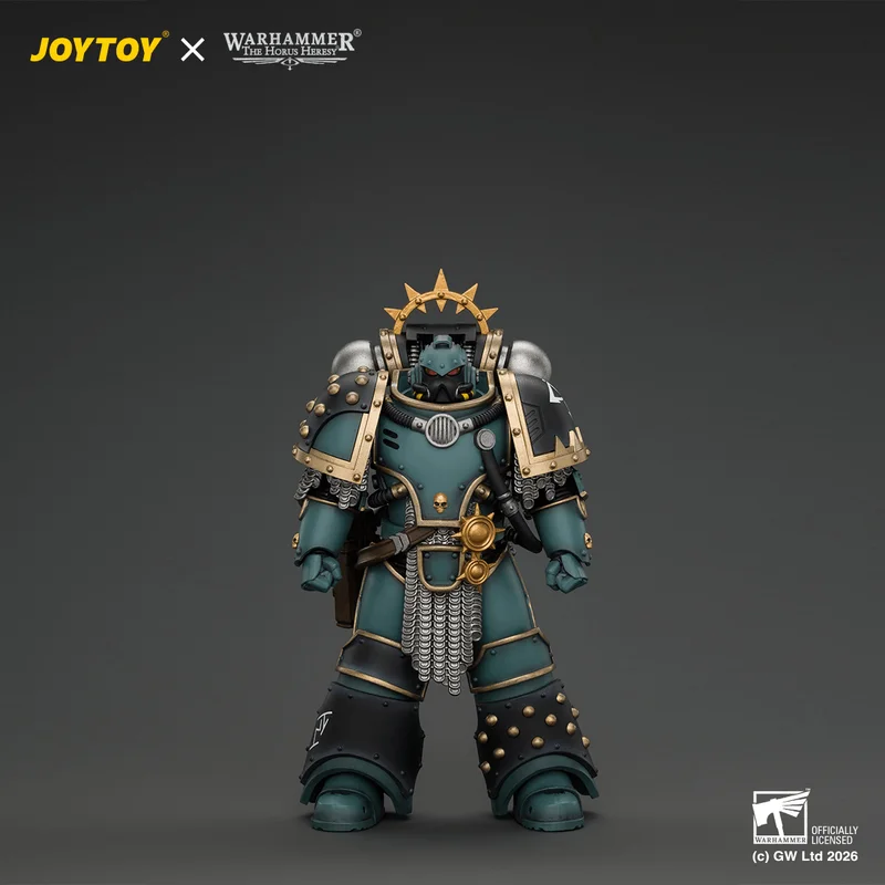 Sons of Horus Herald Consul with Icon of Allegiance, Bolt Pistol and Power Weapon