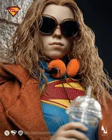 Queen Studios INART — Supergirl (2026) - Supergirl 1/6 Collectible Figure - DC Comics - photo 17